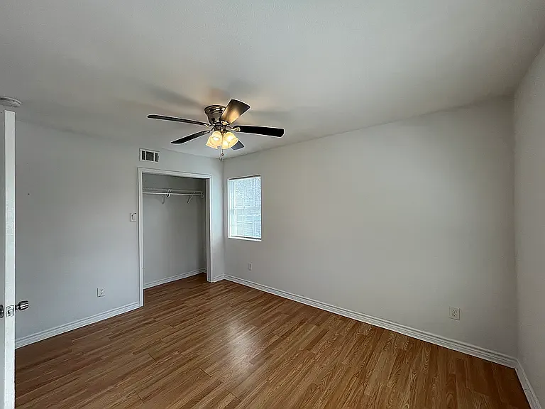 3 bed, 1134 sqft, $1,700 — Photo 4