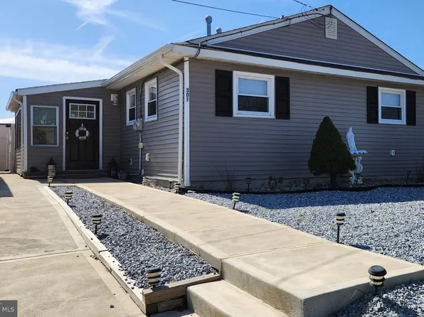 301 W Cala Breeze Way, Tuckerton, NJ 08087