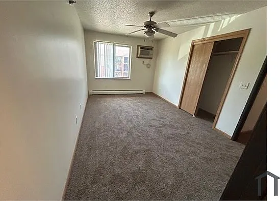 6009 Creston Ave — Photo 13