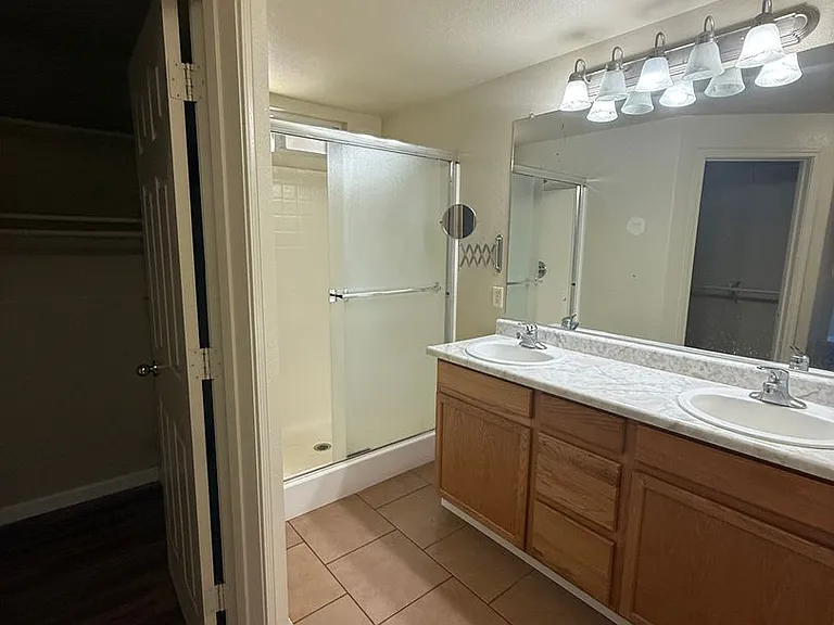 1080 Crosswater Dr — Photo 12