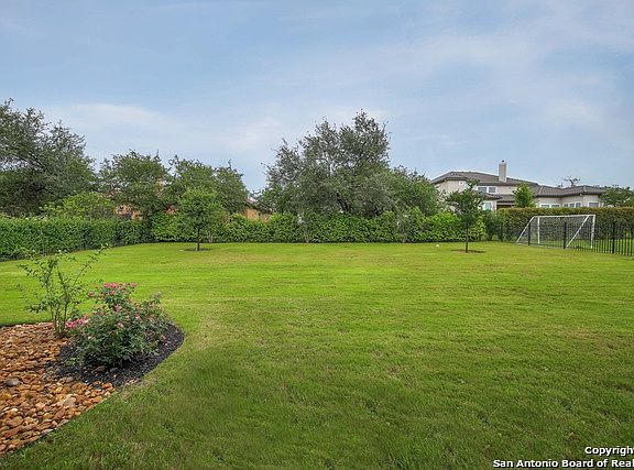 4th image of 6327 Granada Way