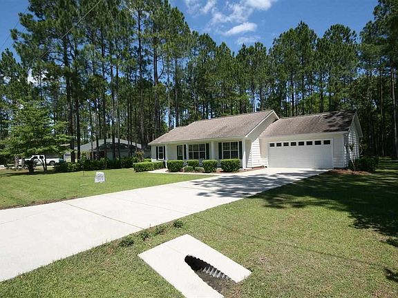 2nd image of 31 Fox Run Cir