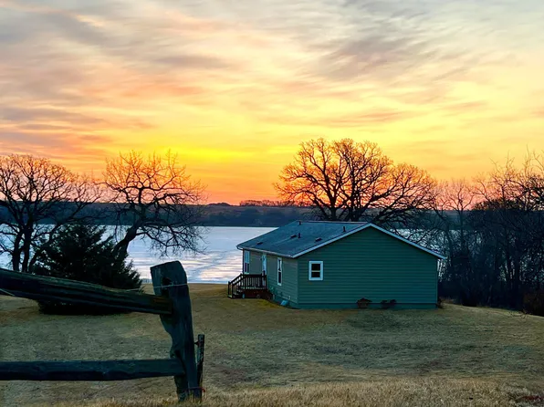 12938 Zach Rd, Wilmot, SD 57279