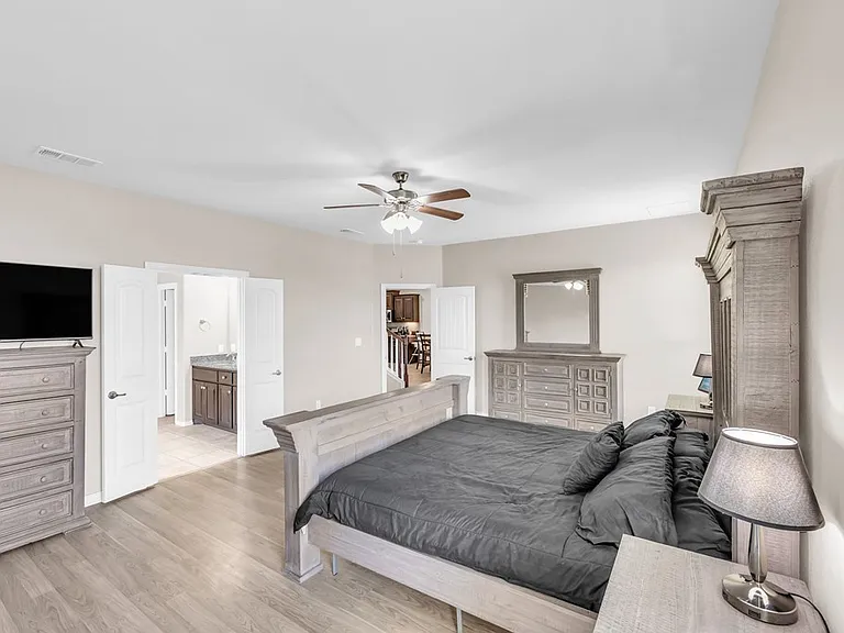 2313 Sky View Rd — Photo 16
