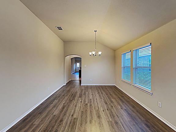 5th image of 6600 Chalk River Dr