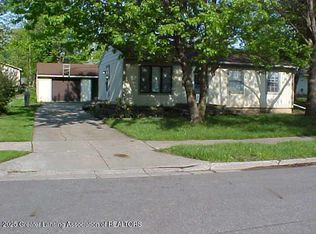 3112 Shetland Rd, Lansing, MI 48911