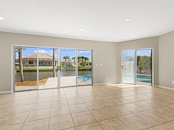 5th image of 316 Beverly Ct