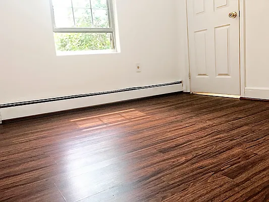 Rented by MNS | media 13