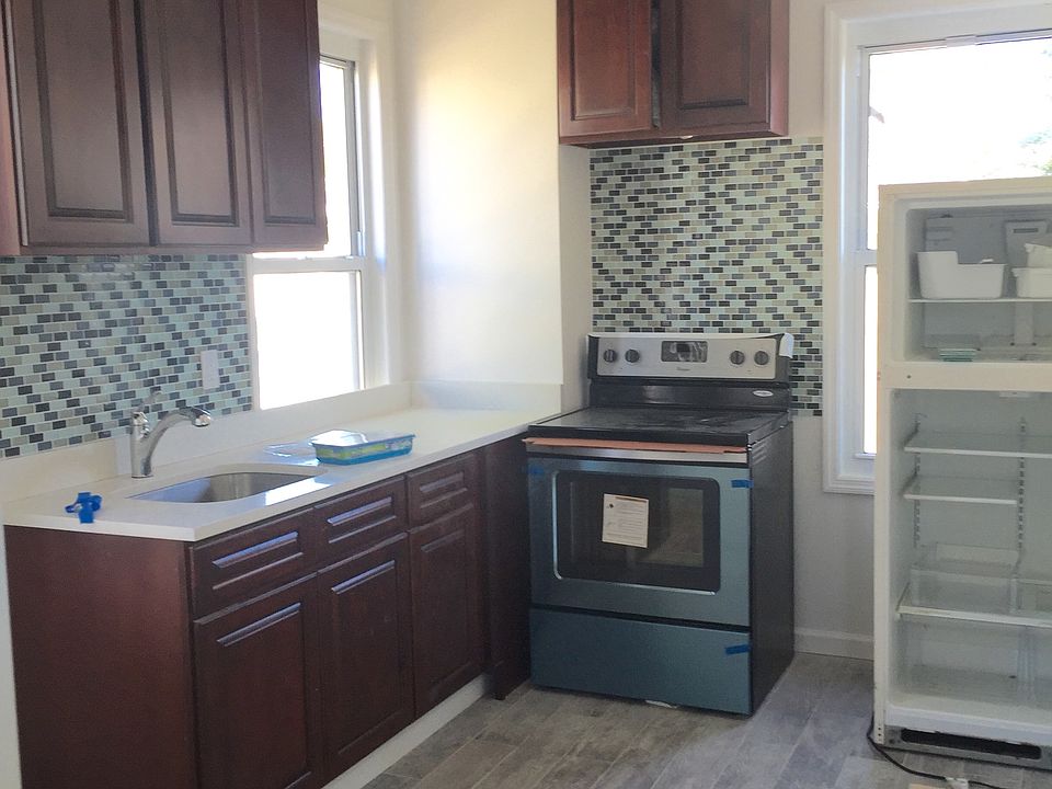 1st image of 7 Ormond Pl #1