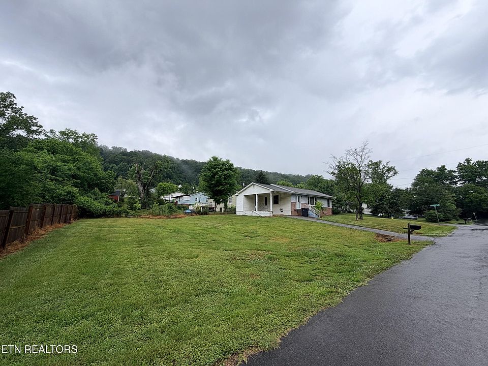 1st image of 3421 Bellgreen Ln