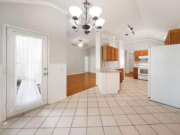 4th image of 3408 Broadview Ct