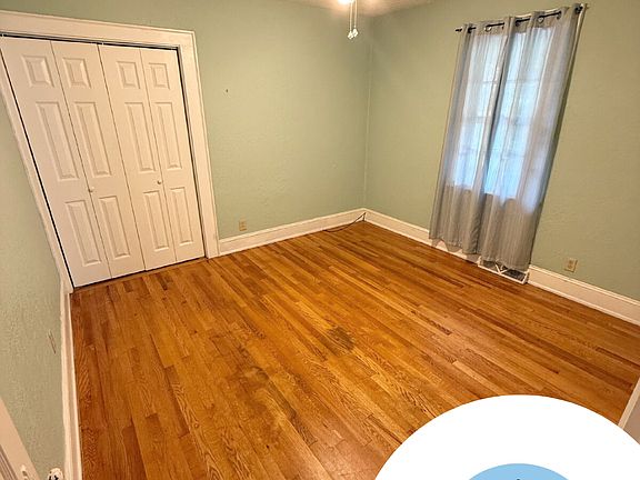 3rd image of 129 Hazelwood Ave