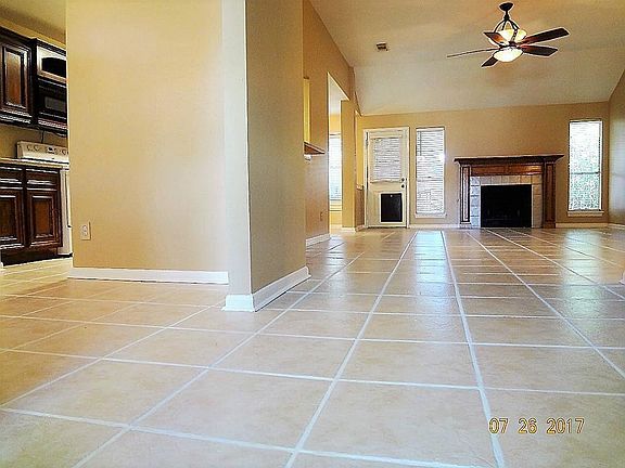 5th image of 22806 Williamschase Dr