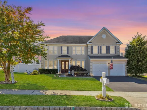 60 Morris Dr, Old Bridge, NJ 08857