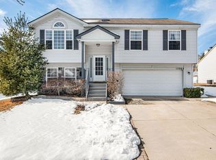 15064 Burrows Dr, Holly, MI 48442