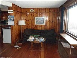 3rd image of 27 Bungalow St