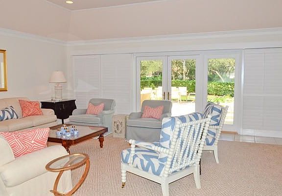 5th image of 281 Sea Oak Dr