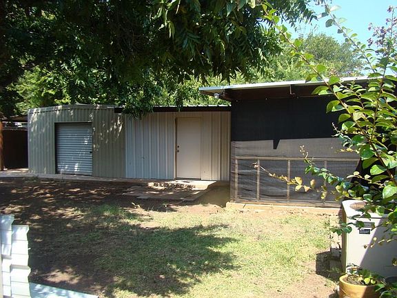 4th image of 2426 Glendale Dr