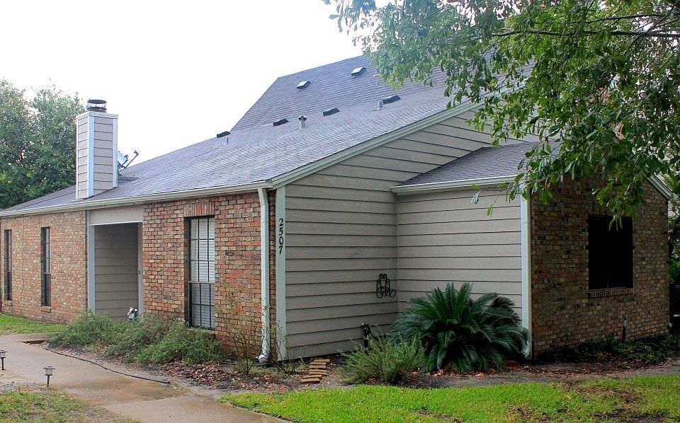 1st image of 2507 Cross Timbers Dr