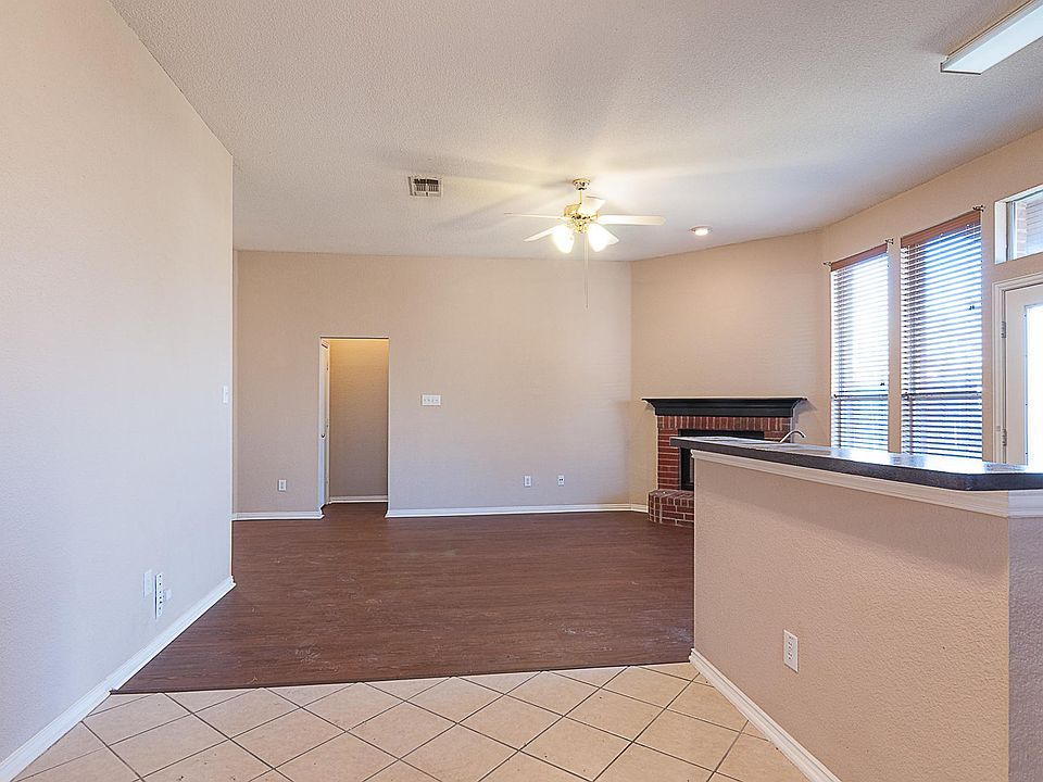 1st image of 1017 Port Mansfield Dr
