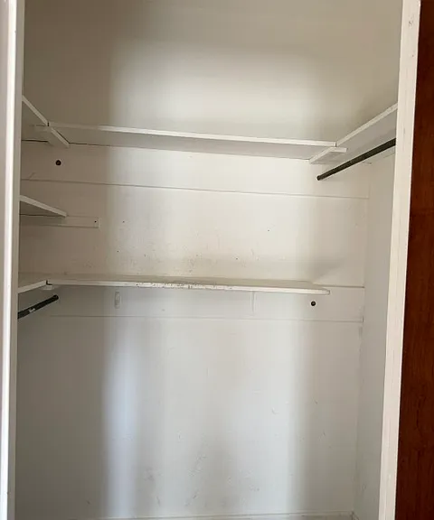 walk-in closet