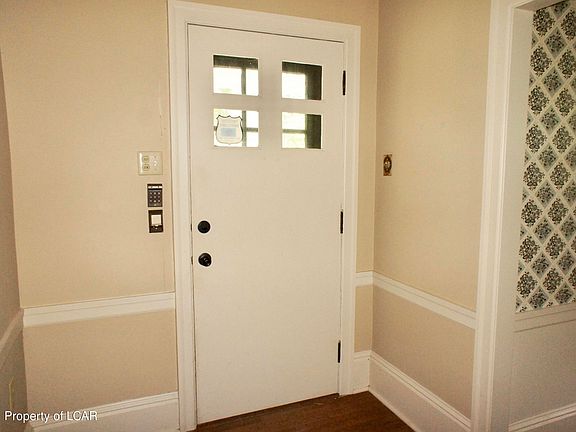 4th image of 54 Wolfe Ln