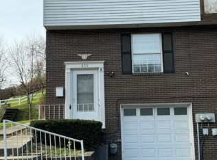 859 Blackberry St, West Mifflin, PA 15122
