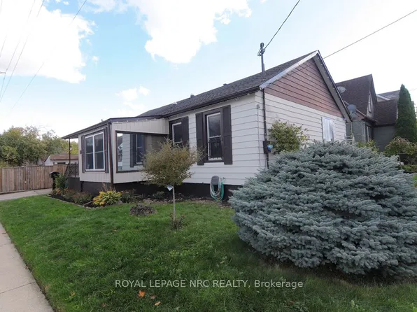 5192 Hamilton St, Niagara Falls, ON L2E 2W3