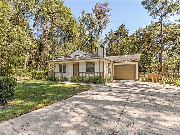 3rd image of 3113 Huttersfield Cir