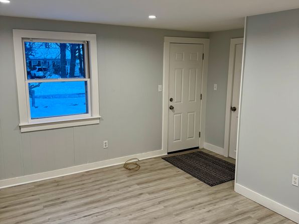 19 Thatcher Rd