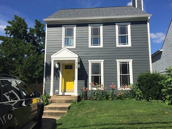2nd image of 904 S Monroe St