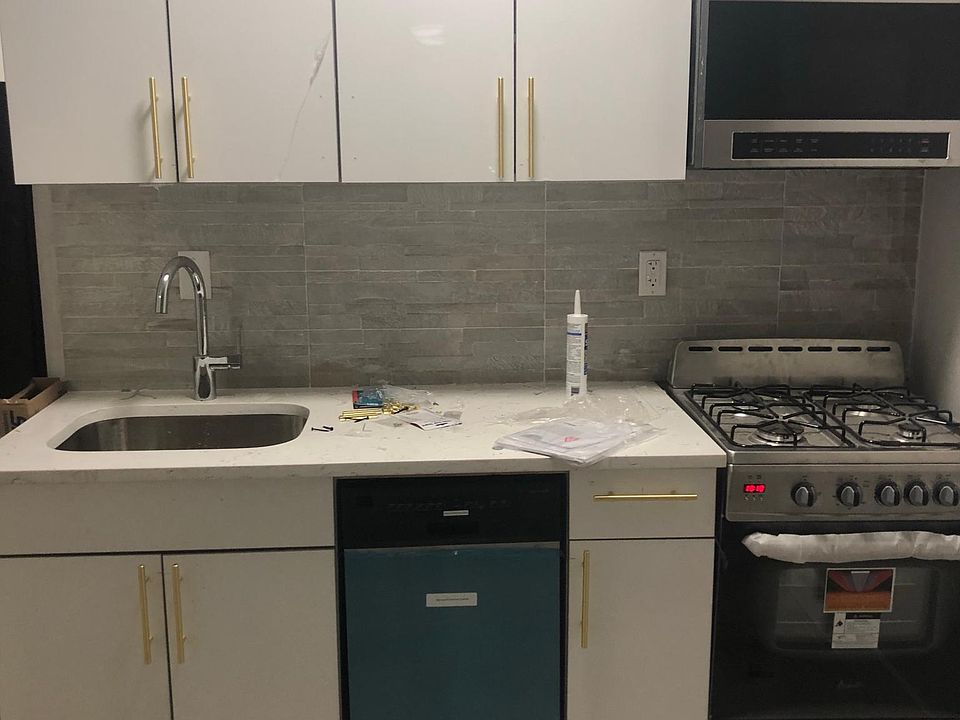 2nd image of 23 Wright Ave