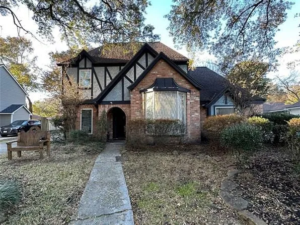 6714 Brittany Park Ln, Houston, TX 77066