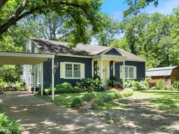 11 Delta Ave, Clarksdale, MS 38614
