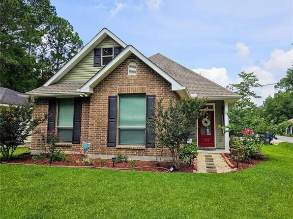 129 1st St, Pearl River, LA 70452