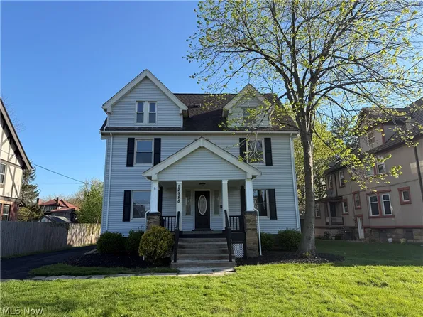 12988 Clifton Blvd, Lakewood, OH 44107