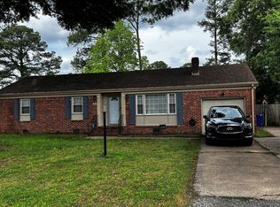 5704 Brookmere Ln, Portsmouth, VA 23703