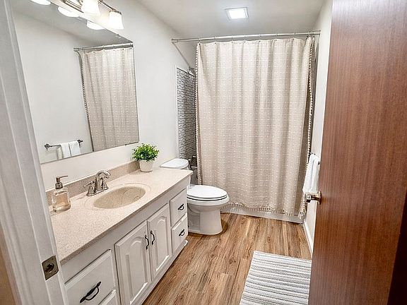 5th image of 1814 Buchanan Rd