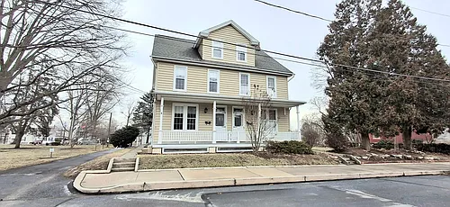 115-117 S Market St. Photo 1