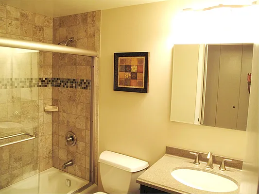 Rented by Douglas Elliman | media 14