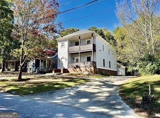 592 Woods Dr NW, Atlanta, GA 30318