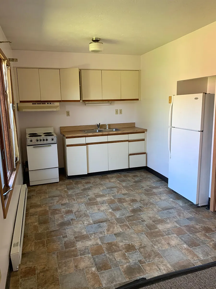 Building Photo - 135 Paddock Green Dr #2