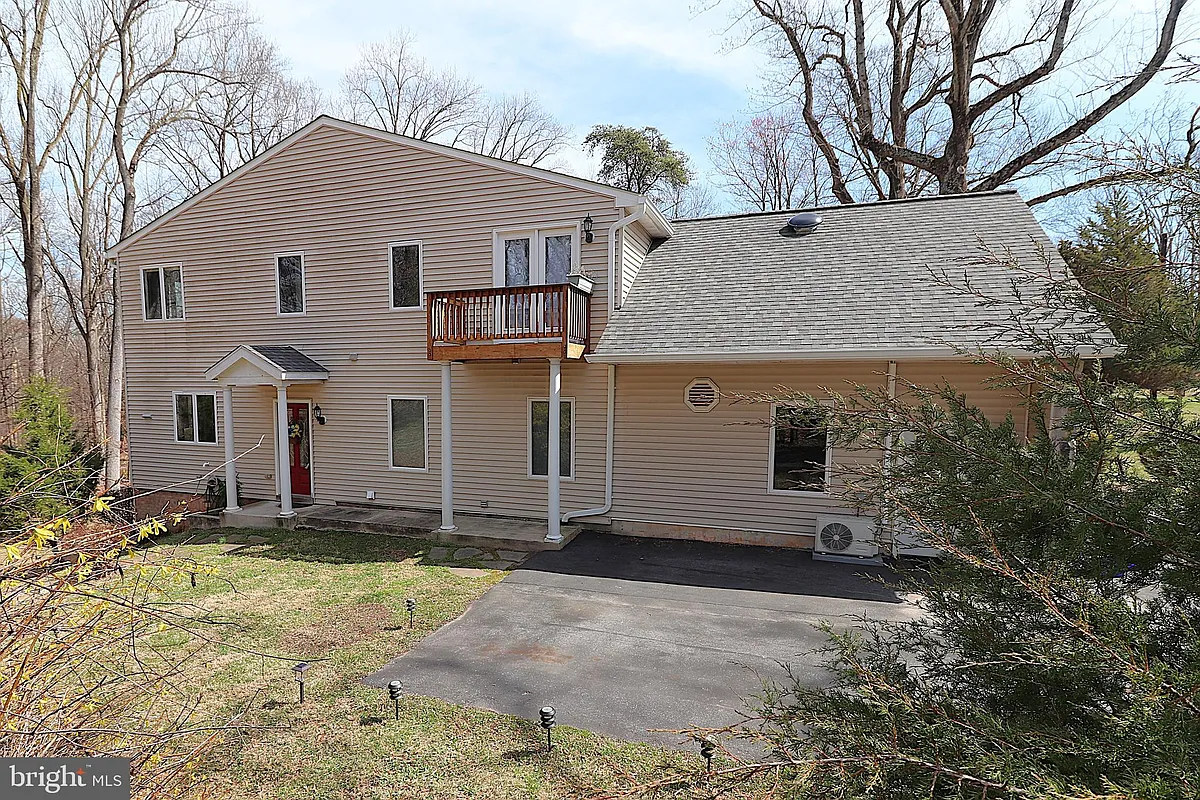 Building Photo - 118 Quaint Acres Dr