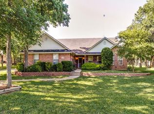 1300 W Buffalo Trl, Joshua, TX 76058