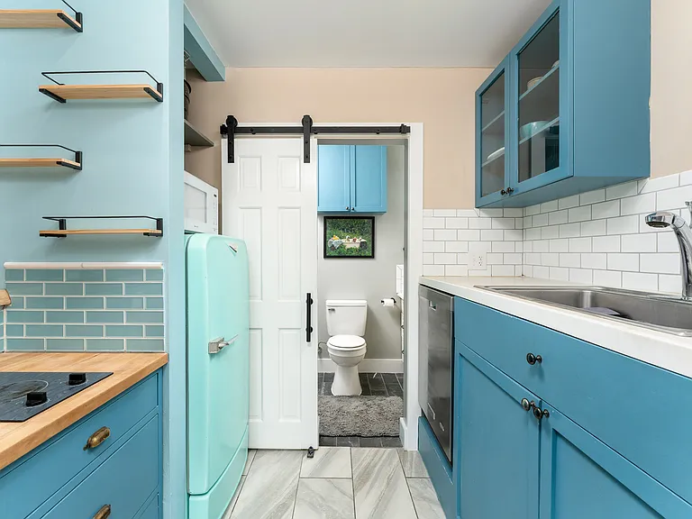 8 Flocee Ln — Photo 18