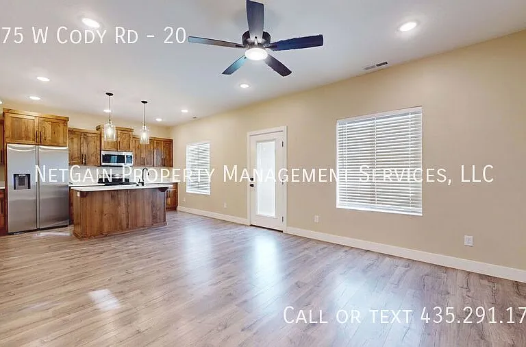 2875 W Cody Rd #20 — Photo 4