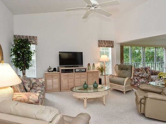 2nd image of 813 Montrose Dr Unit 201