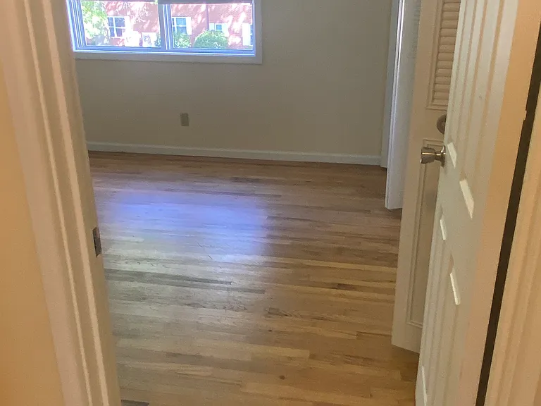 96 Robert Treat Dr #2 — Photo 3