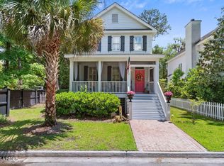 1 Battery Point Ln, Beaufort, SC 29902