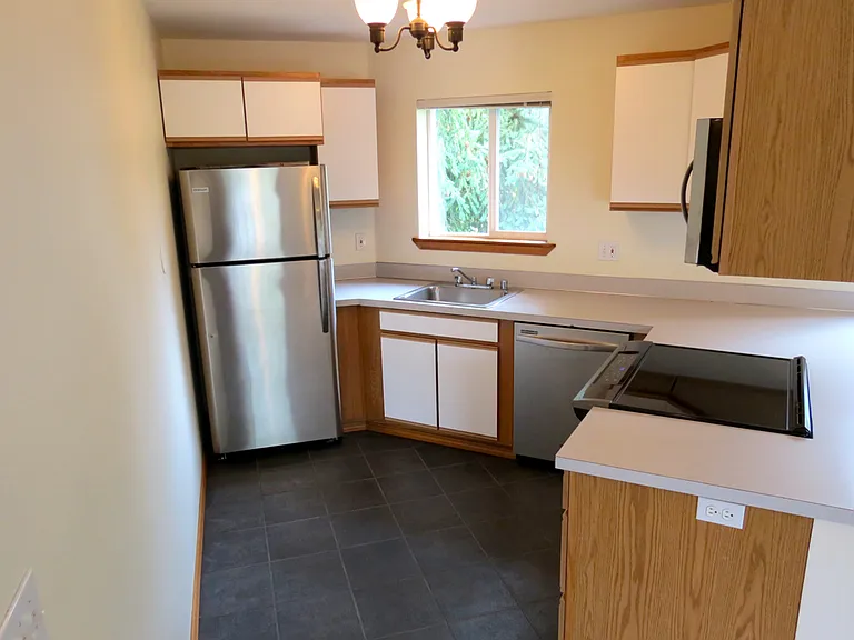 15101 Admiralty Way #201 — Photo 6
